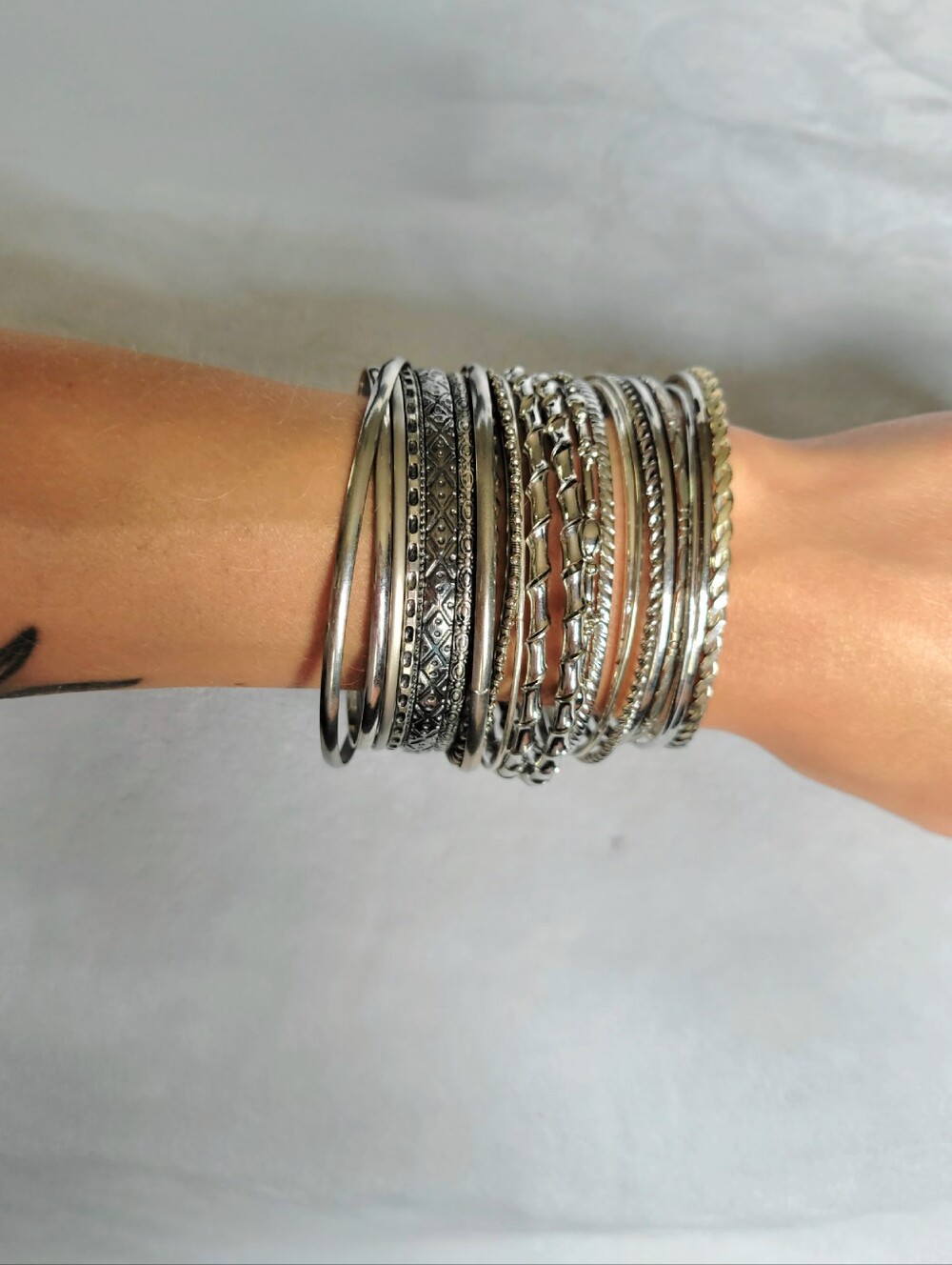 Lot 22 Stacking Bangle Bracelets Silver Tone Mixed Metal Boho Thin Etched Set